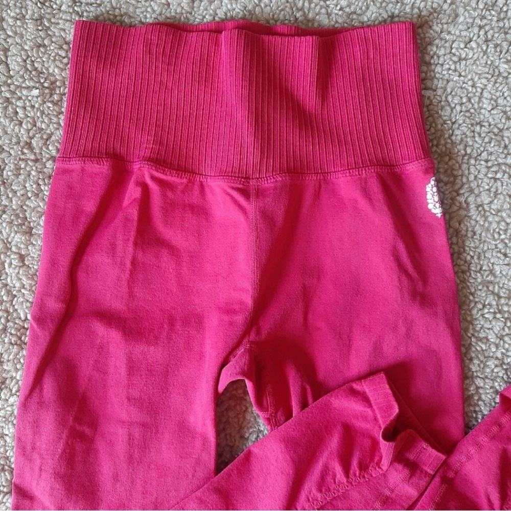 NWOT FP Movement Good Karma leggings